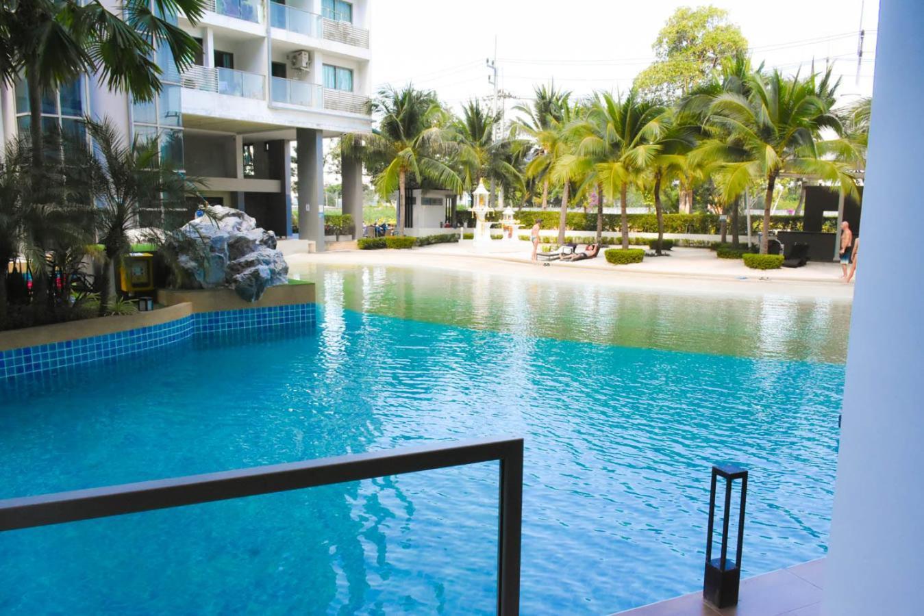 Laguna Beach Resort 1 Condominium ジョムティエンビーチ 部屋 写真